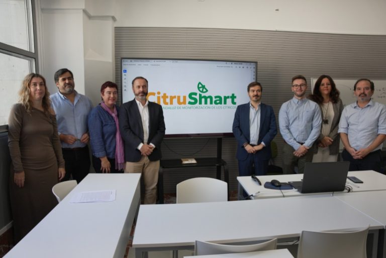 Foto Grupo Fotografía de familia de los socios del Grupo Operativo CitruSmart