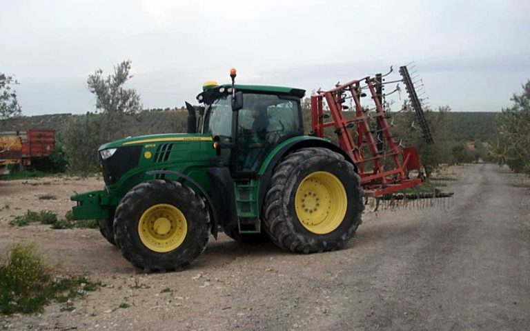 El-8-de-julio-comienza-el-plazo-para-solicitar-las-ayudas-del-Plan-Renove-para-maquinaria-agrícola Foto Tractor El 8 de julio comienza el plazo para solicitar las ayudas del Plan Renove para maquinaria agrícola