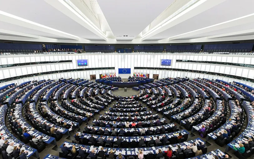Foto El Parlamento Europeo enmienda la plana a von der Leyen