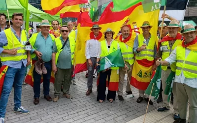Foto manifestacion Von der Leyen entierra la PAC y se carga la soberanía alimentaria de Europa