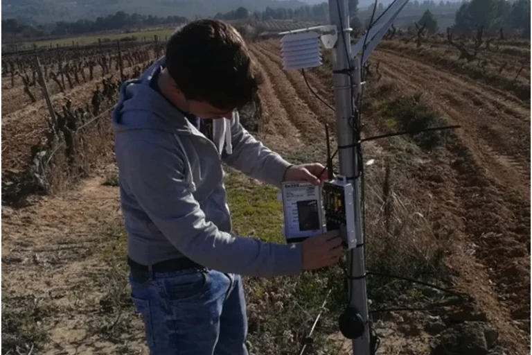 Sensores en Agricultura de Precisión: Sensores de temperatura y estaciones climatológicas (IV)